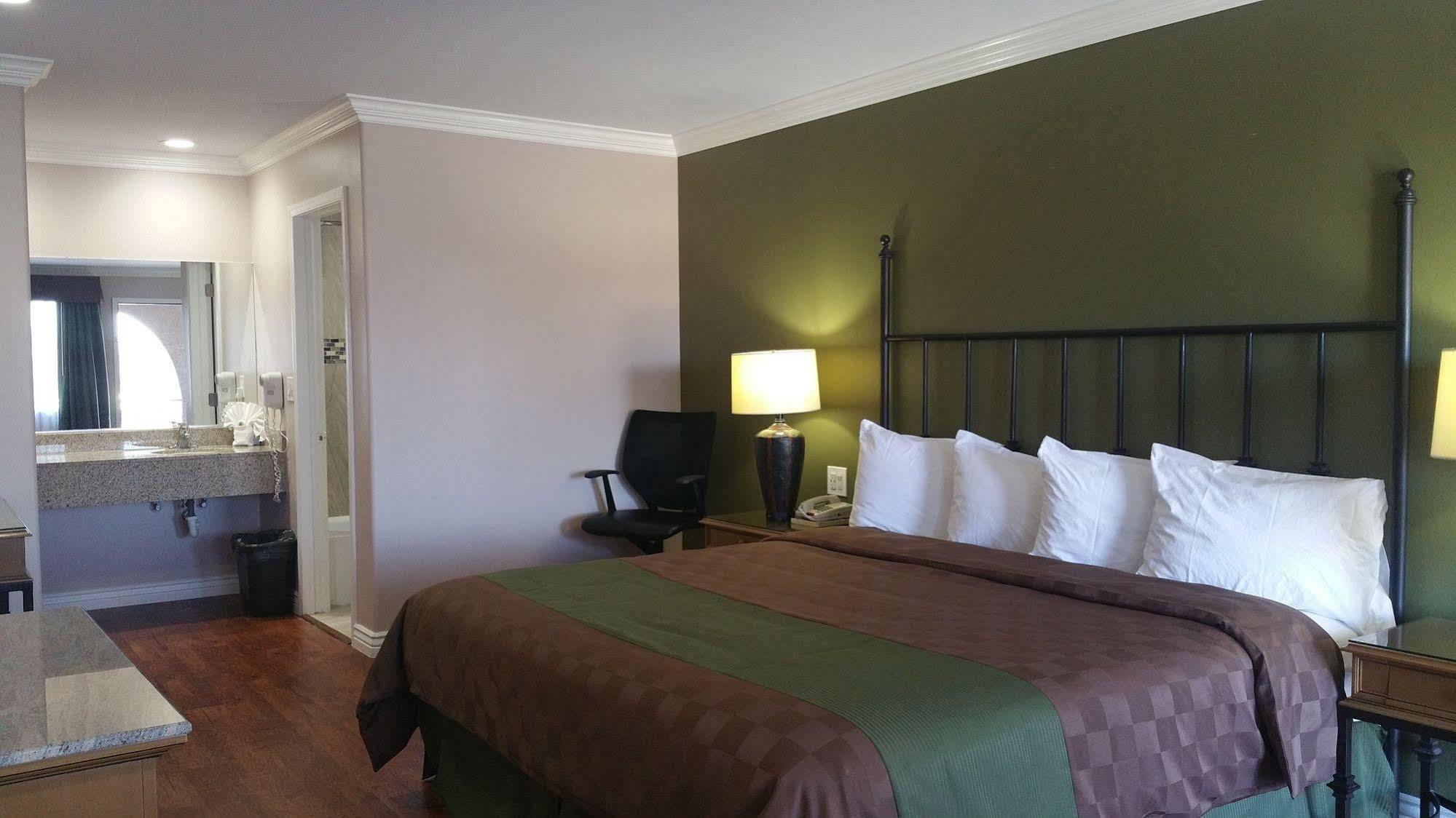 Verde Valley Inn Коттонвуд Экстерьер фото