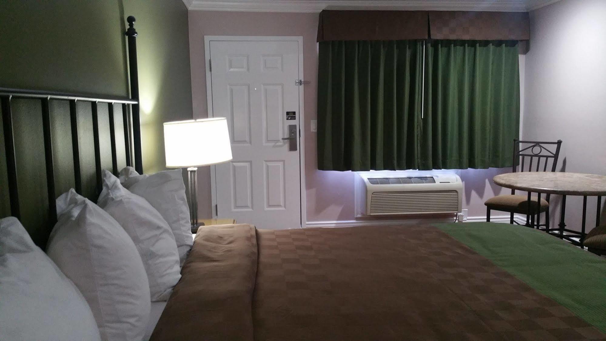 Verde Valley Inn Коттонвуд Экстерьер фото
